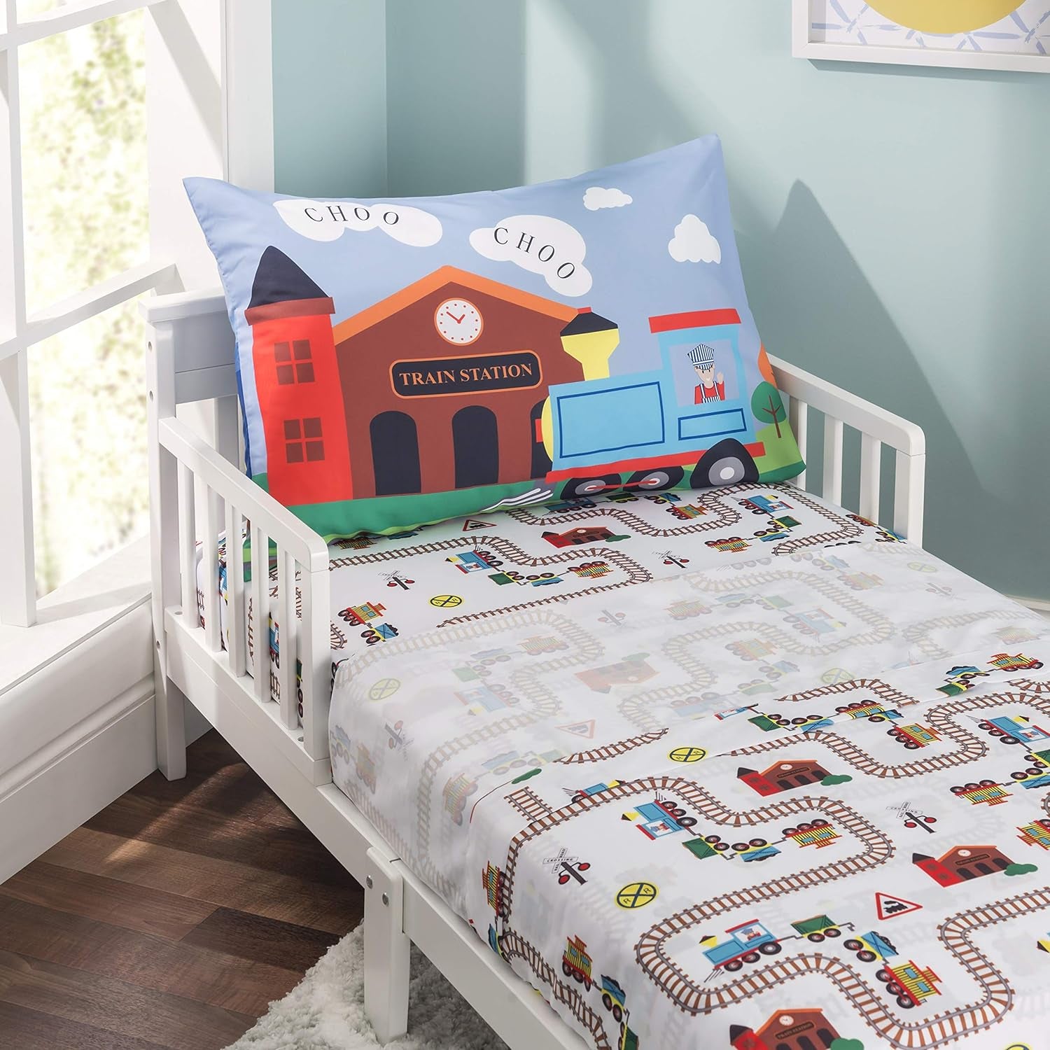 4 Piece Toddler Bedding Set -Choo Choo Train- Includes Comforter, Flat Sheet, Fitted Sheet and Reversible Pillowcase