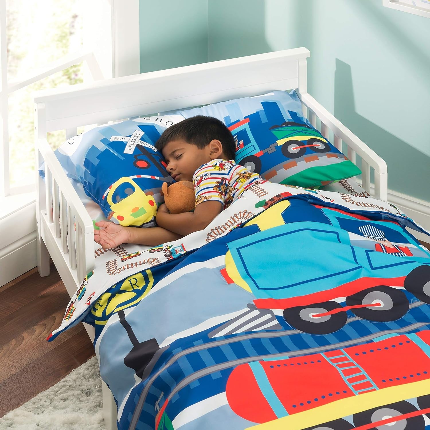 4 Piece Toddler Bedding Set -Choo Choo Train- Includes Comforter, Flat Sheet, Fitted Sheet and Reversible Pillowcase